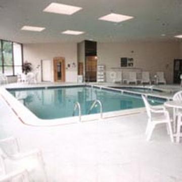 Hotel Ramada By Wyndham Harrisburg/hershey Area 3*